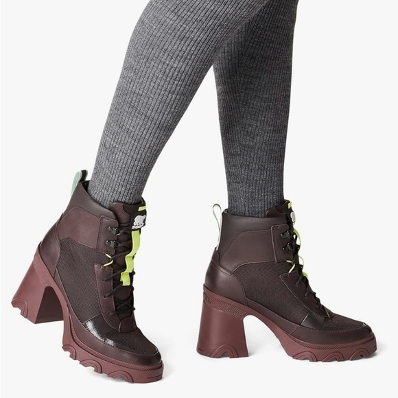 Sorel Brex Heel Lace Boot, Waterproof, Rainboot, Berry, Sz. 5.5 - Picture 2 of 16
